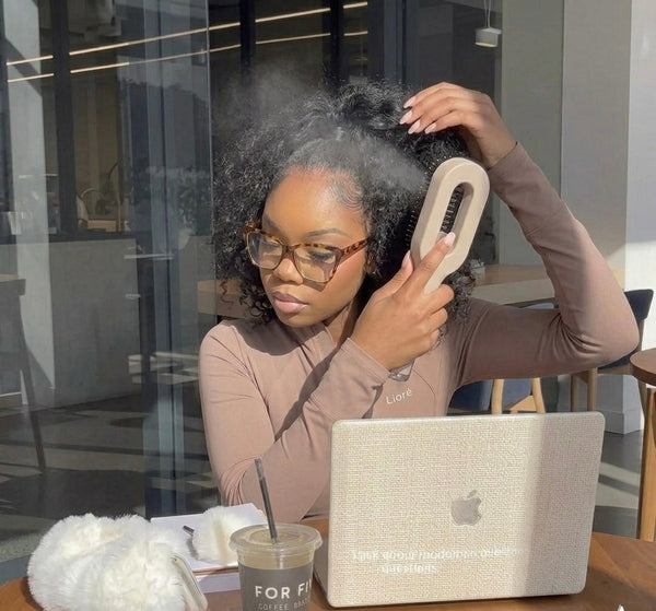 Tangle-Free Hairbrush Spray Combo